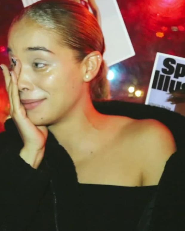 Jasmine Sanders is a Sports Illustrated Swimsuit 2019 Rookie!